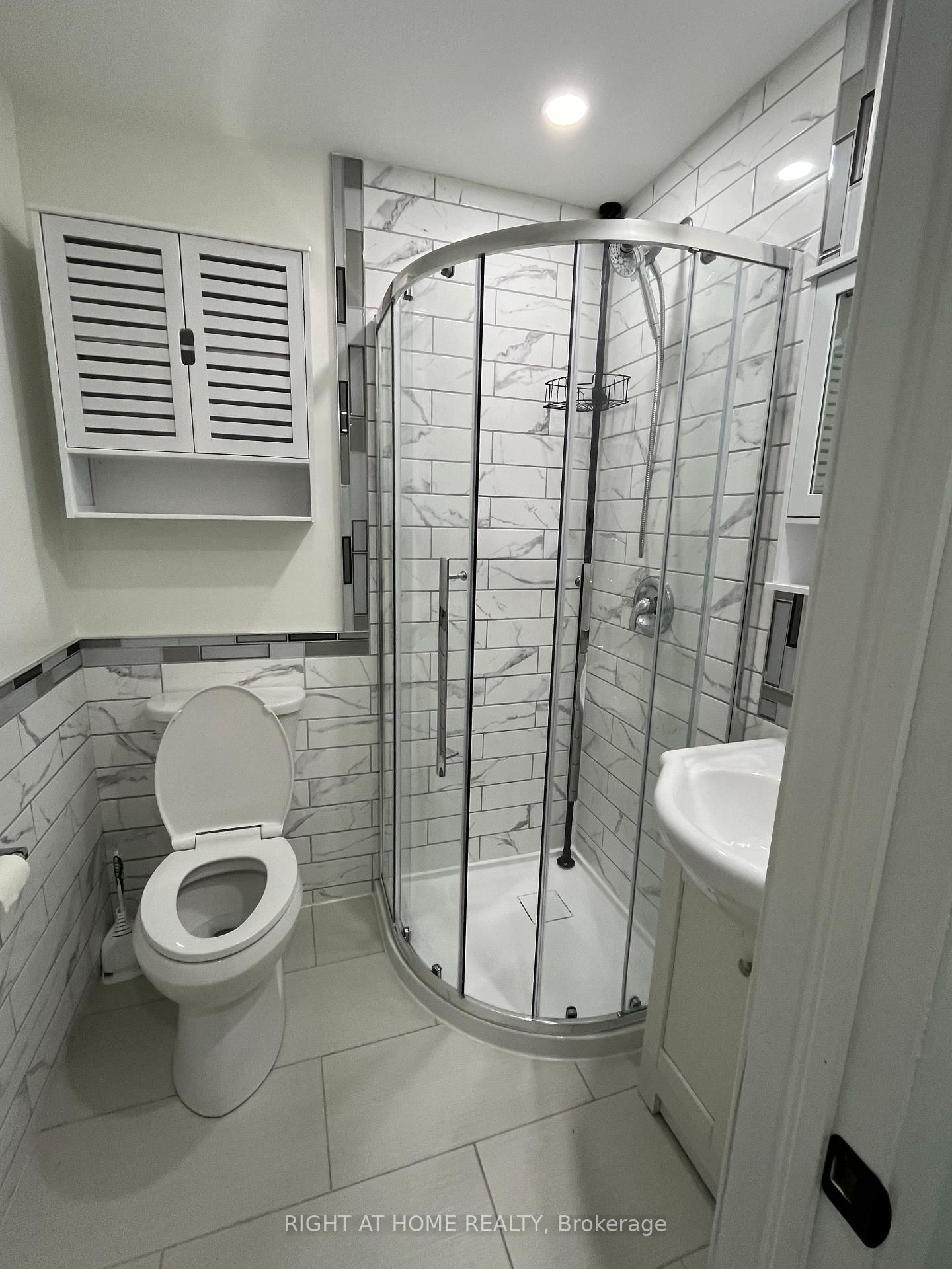 210 Speedvale Avenue E, Unit Unit 2 - Photo 11