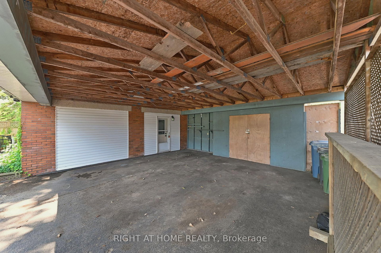 210 Speedvale Avenue E, Unit Unit 2 - Photo 3