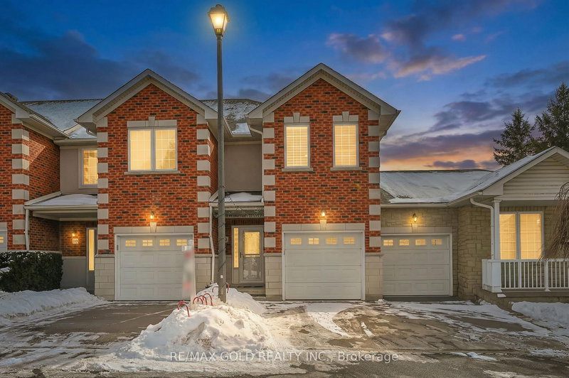 9 - 81 Valridge Dr, Hamilton, L9G 5B7 | Image 2