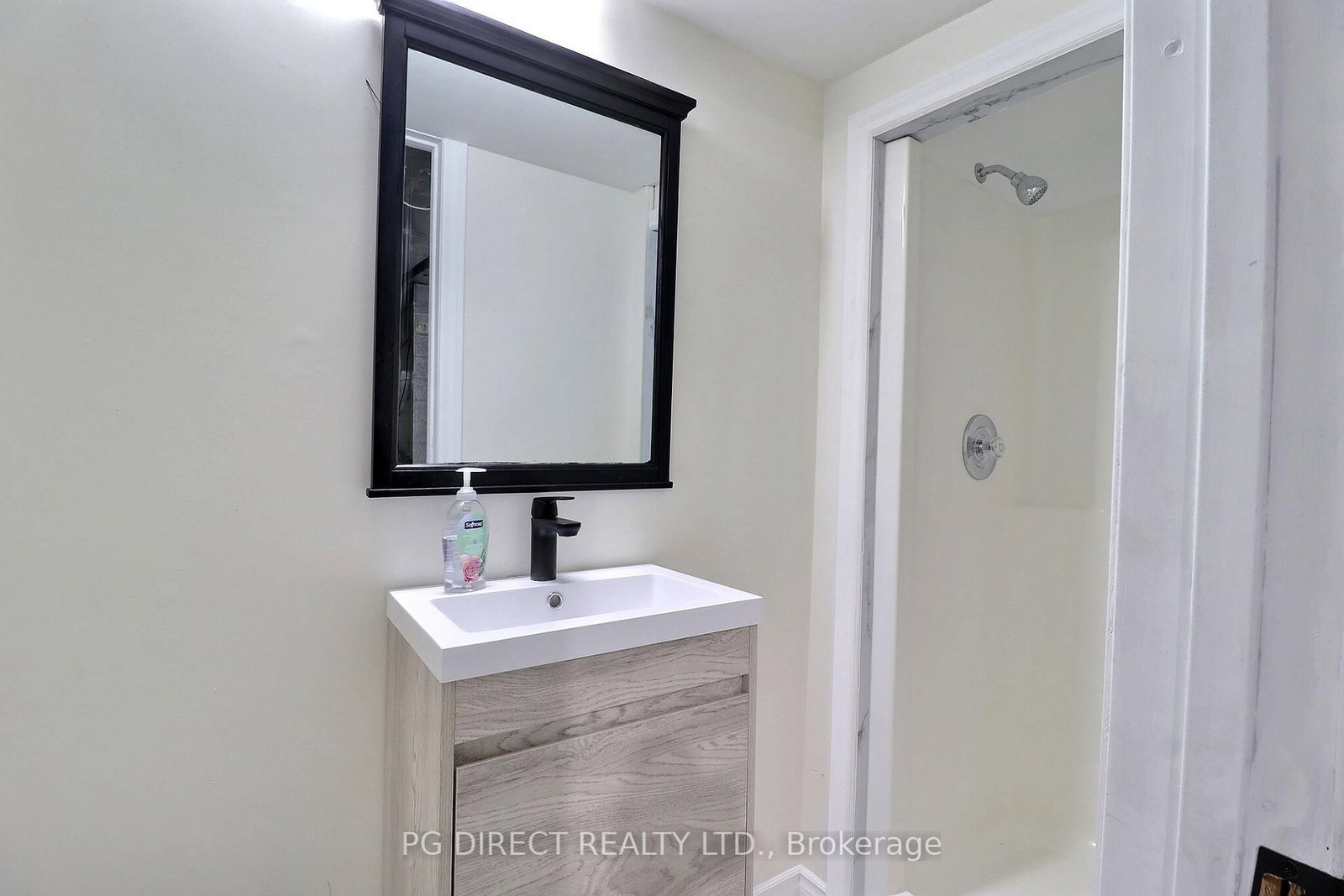 Townhouse for sale at 36-1200 Cheapside Street, London East, Ontario, N5Y 5J7 - East C - MLS: X12932576