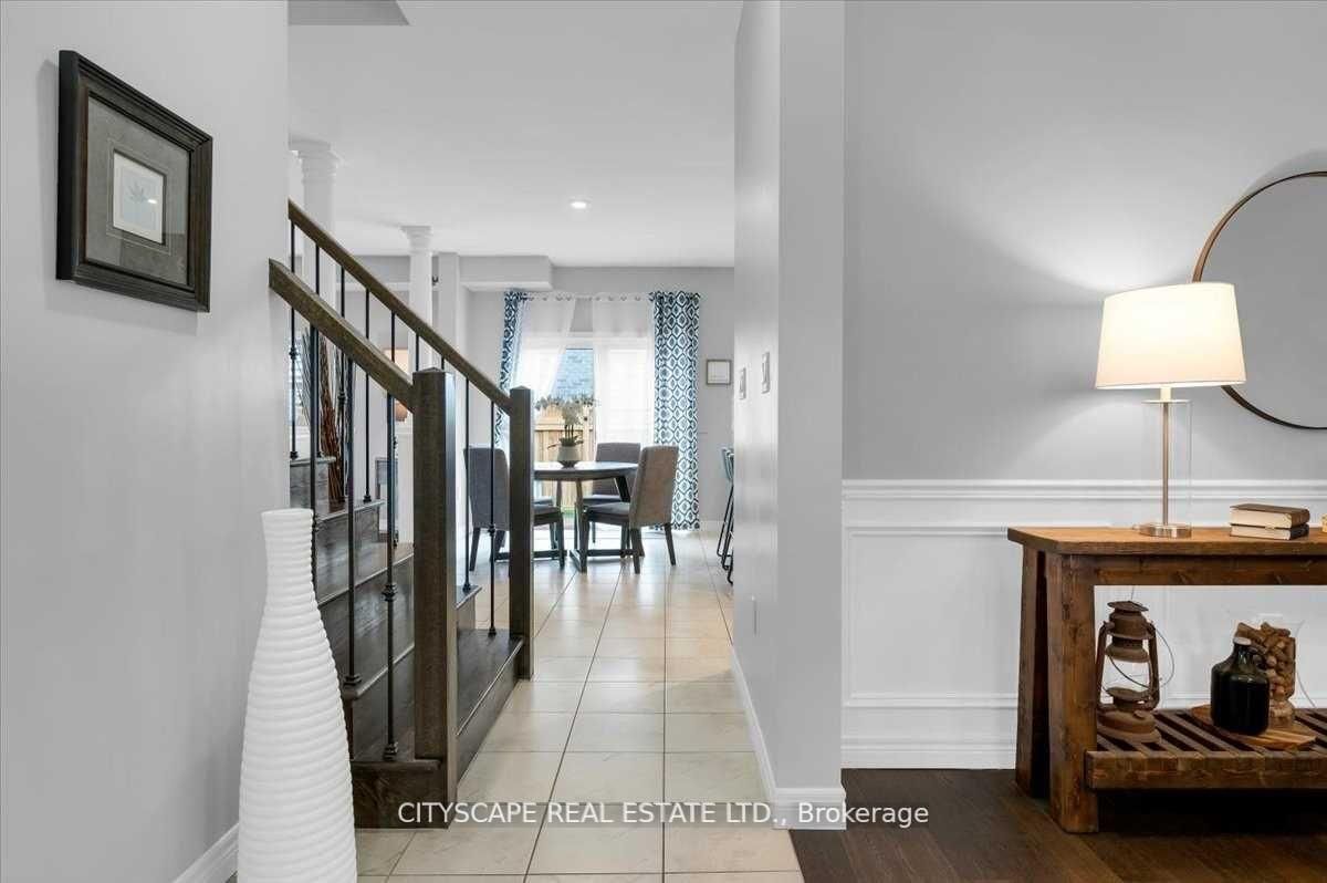 Detached House for sale at 40 Blue Ribbon Way, Hamilton, Ontario, L0R 1C0 - Binbrook - MLS: X12932580