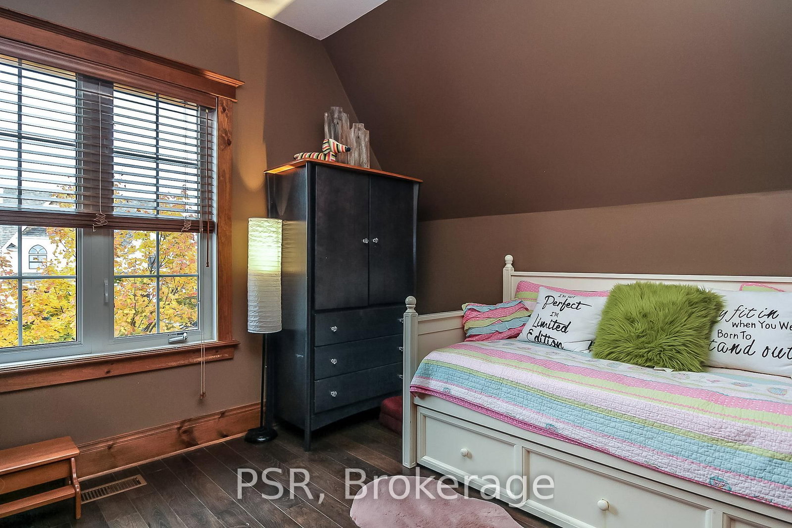 145 Snowbridge Way - Photo 26