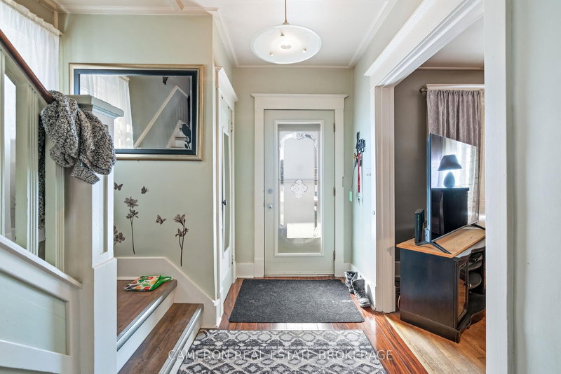 217 First St E, Cornwall, K6H 1K9 | Image 3