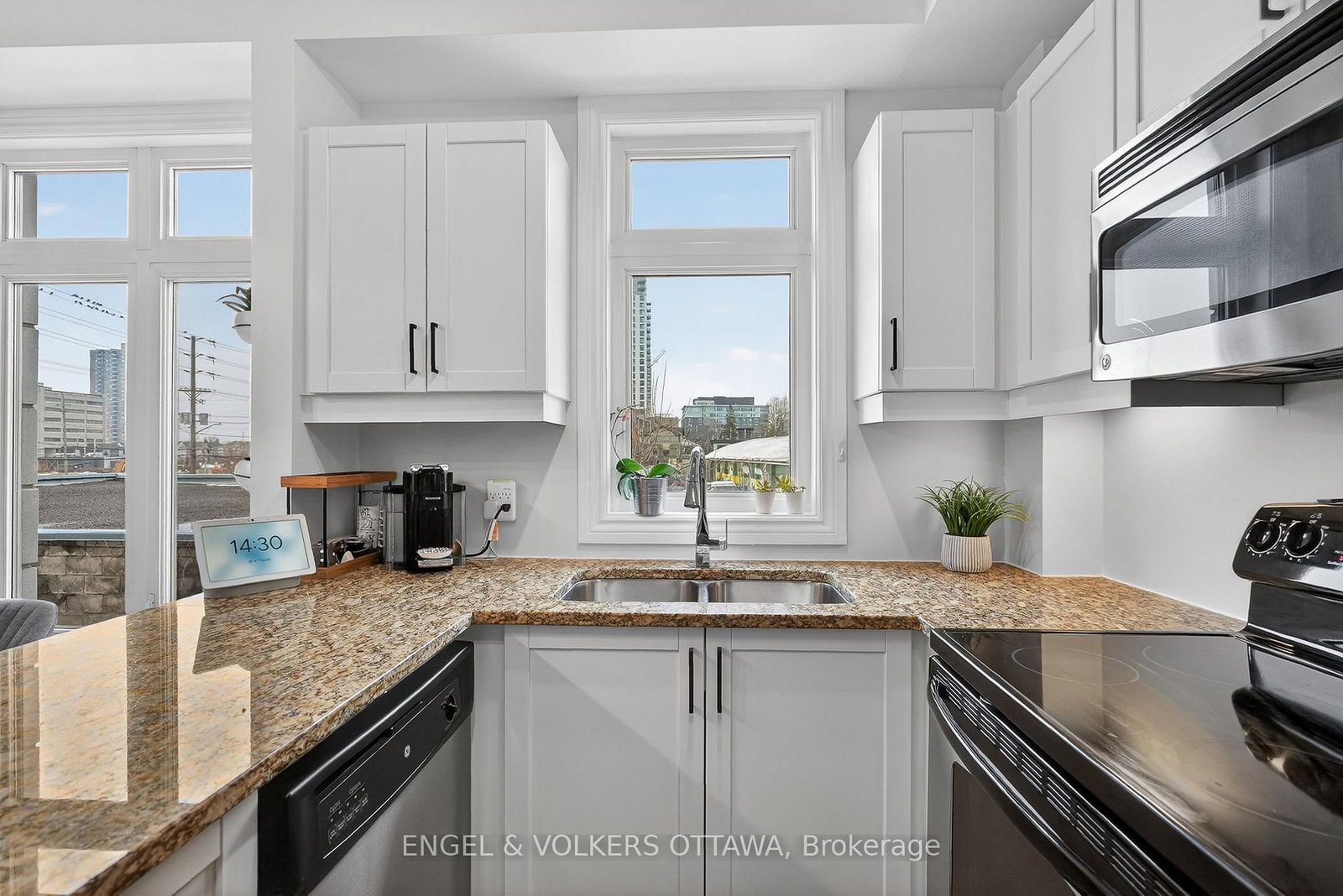 323 Winona Avenue, Unit 204 - Photo 11