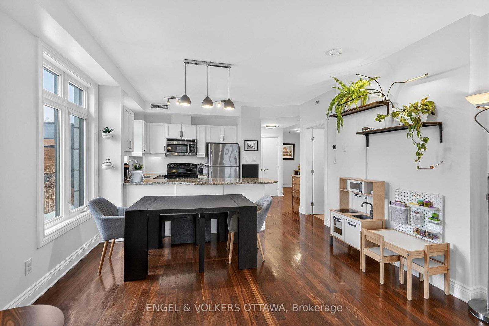 323 Winona Avenue, Unit 204 - Photo 24