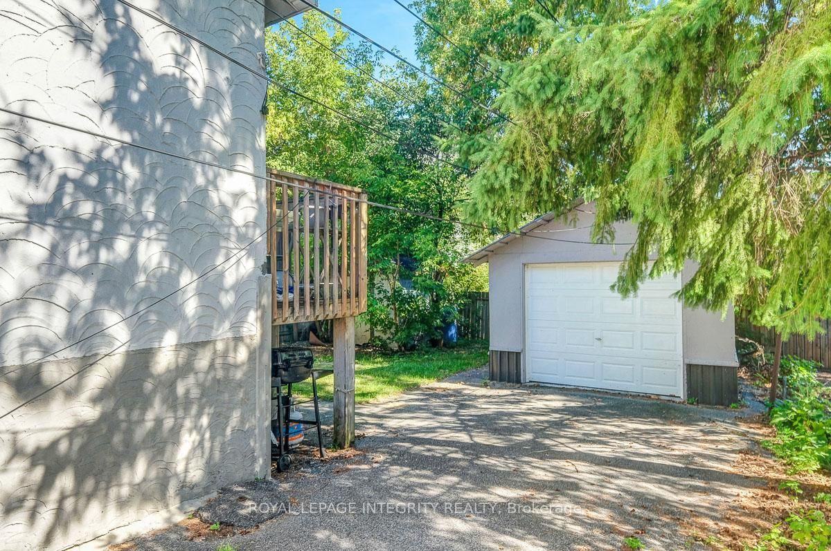 Semi-Detached House for sale at 199 Henderson Avenue, Ottawa, Ontario, K1N 7P7 - Sandy Hill - MLS: X12932744