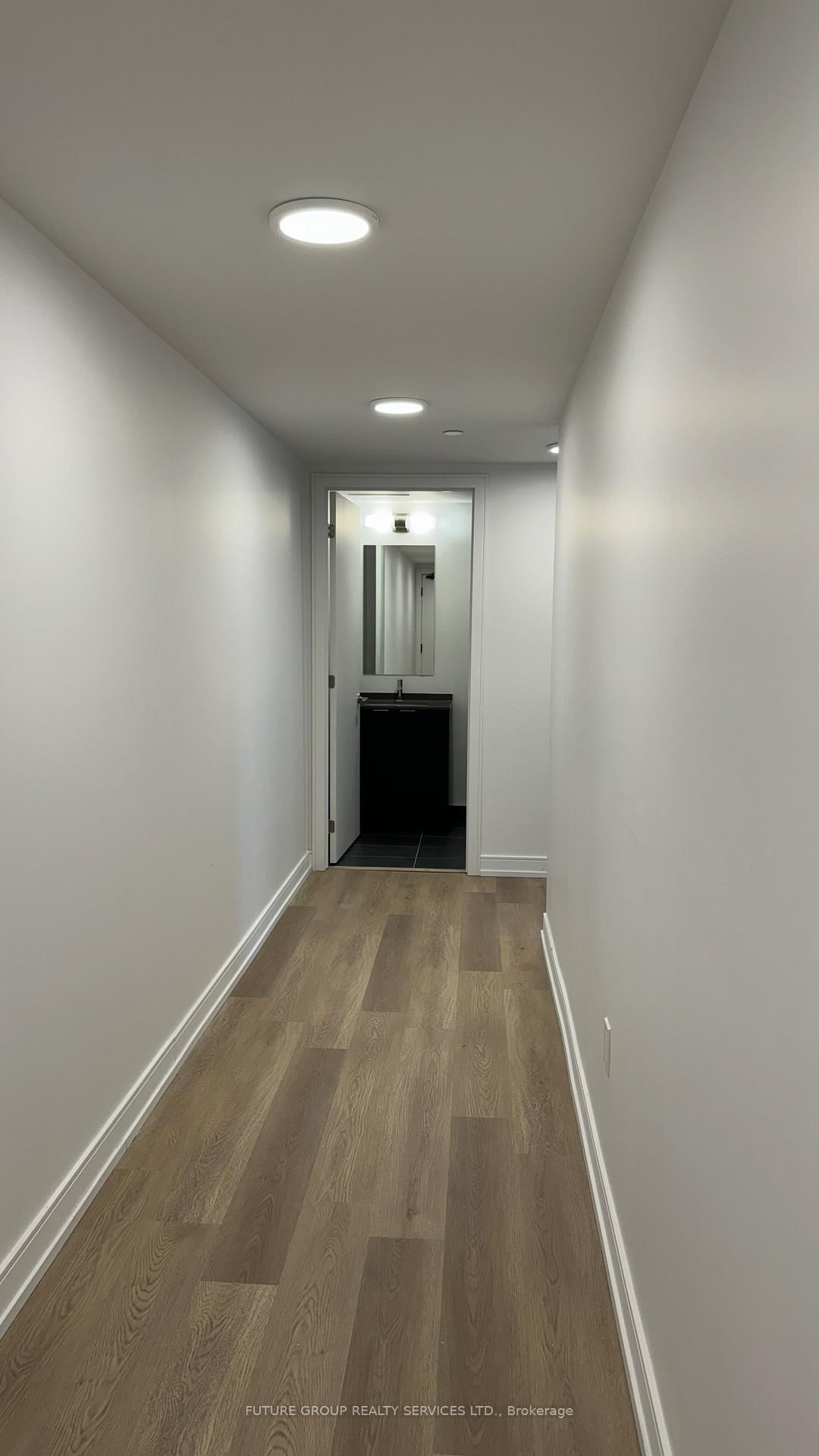 Condo for sale at 1208-1 Jarvis Street, Hamilton, Ontario, L8R 3J2 - Beasley - MLS: X12932880