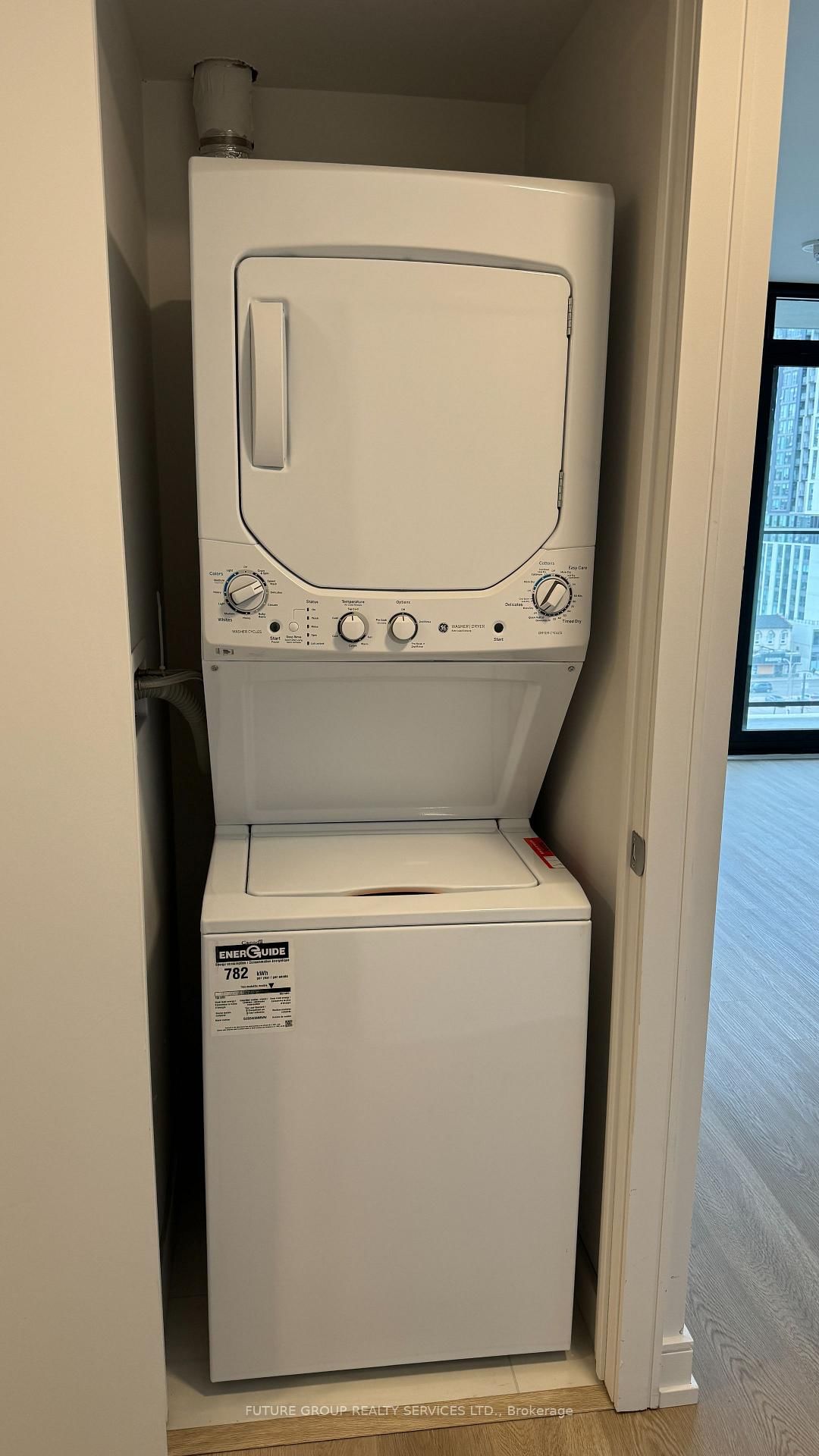 Condo for sale at 1208-1 Jarvis Street, Hamilton, Ontario, L8R 3J2 - Beasley - MLS: X12932880