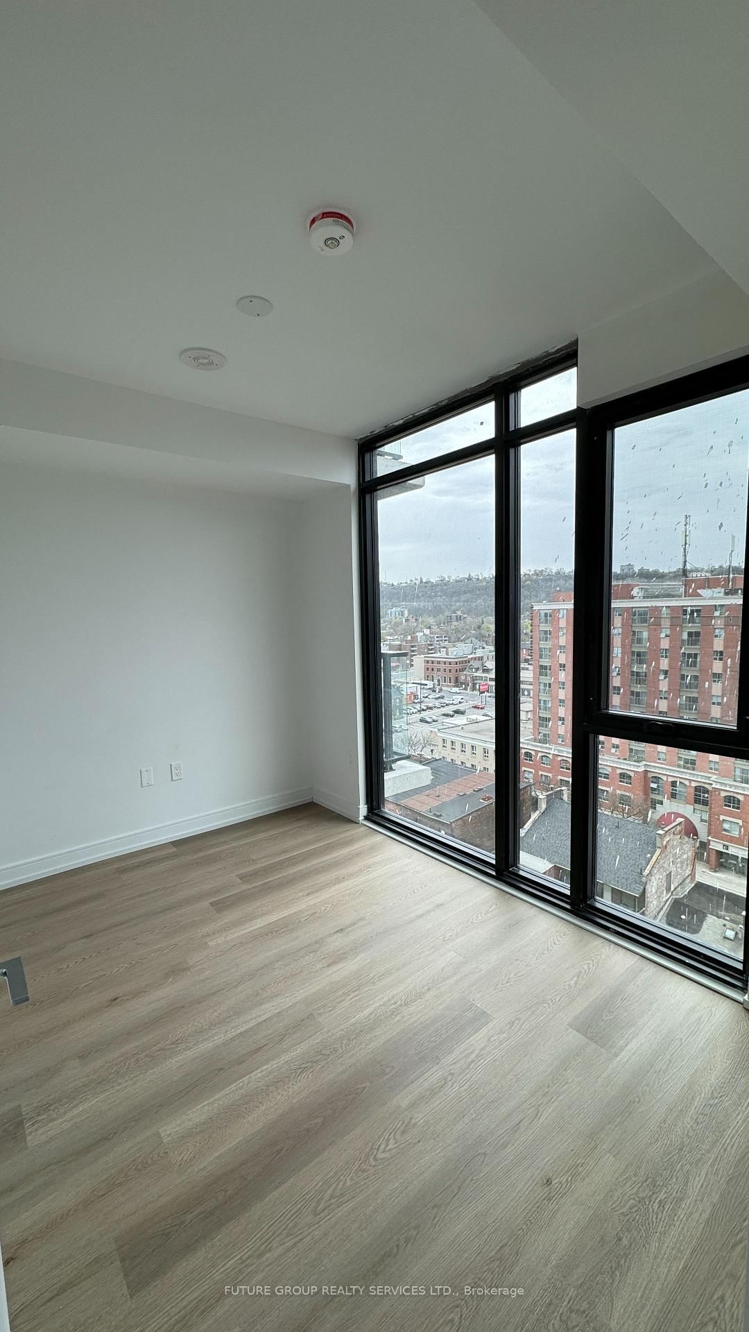 Condo for sale at 1208-1 Jarvis Street, Hamilton, Ontario, L8R 3J2 - Beasley - MLS: X12932880