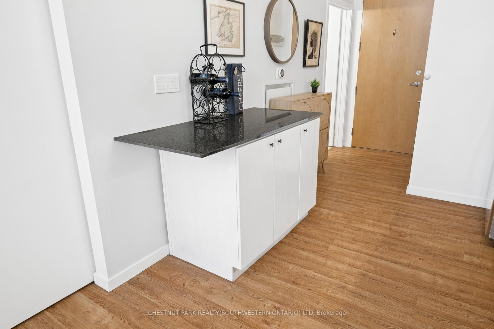 410 King Street W, Unit 102 - Photo 12