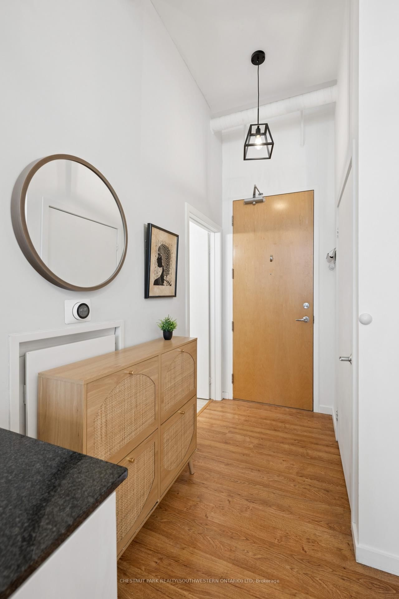 410 King Street W, Unit 102 - Photo 20