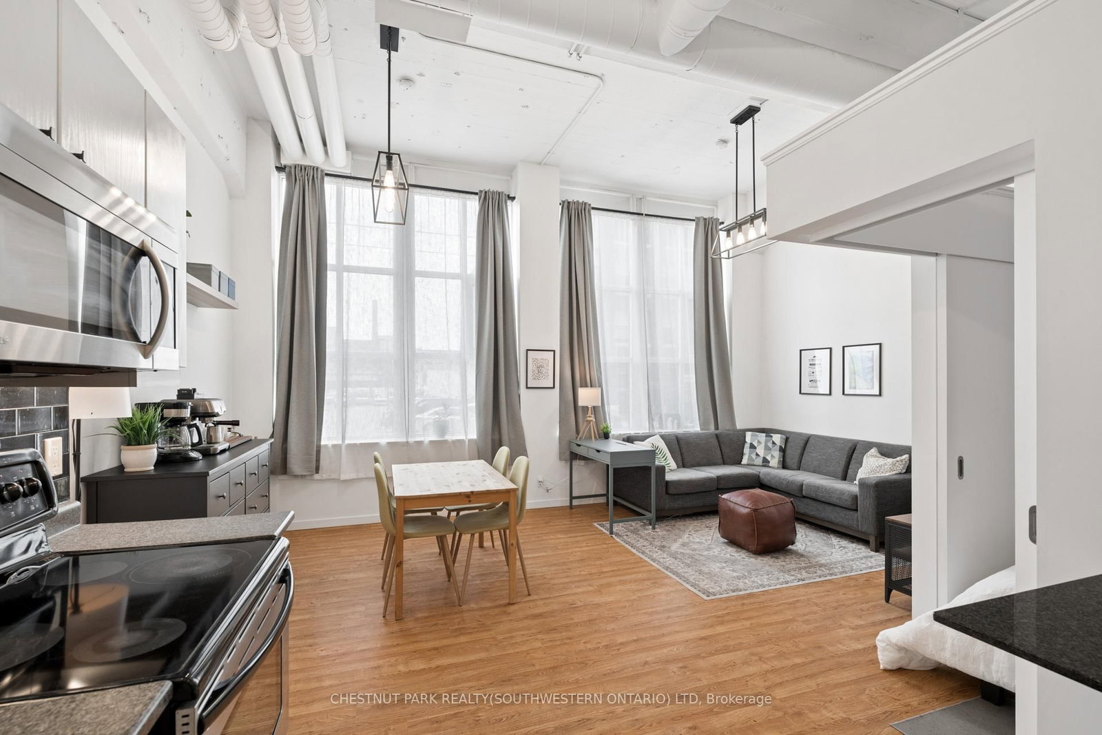 410 King Street W, Unit 102 - Photo 23