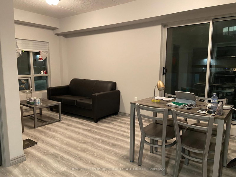 H 207 - 275 Larch St, Waterloo, N2L 3R2 | Image 2