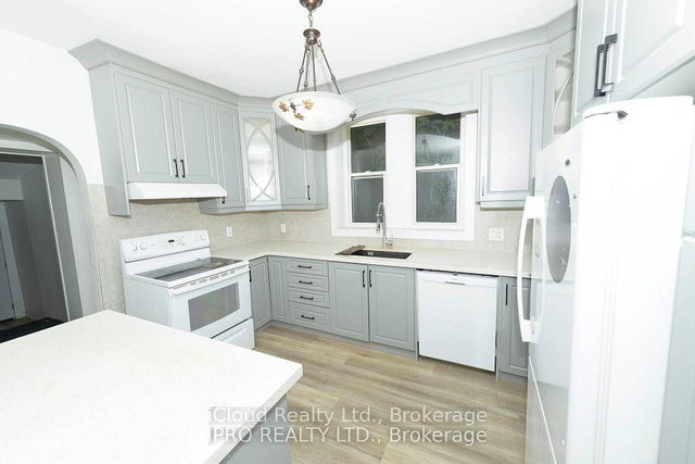 81 Florence Avenue