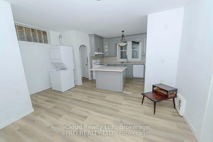 81 Florence Avenue - Photo 5