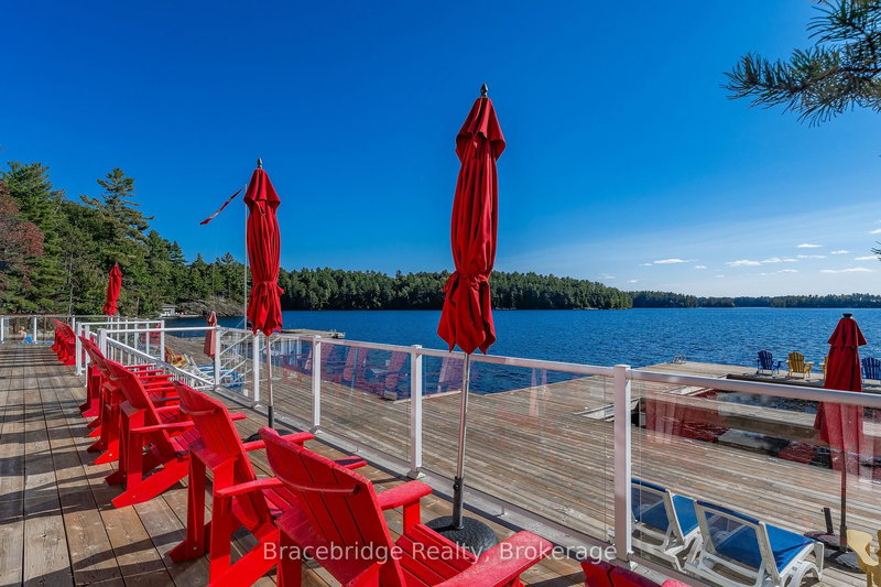 A103-D1 - 1869 Muskoka Rd 118 Highway W