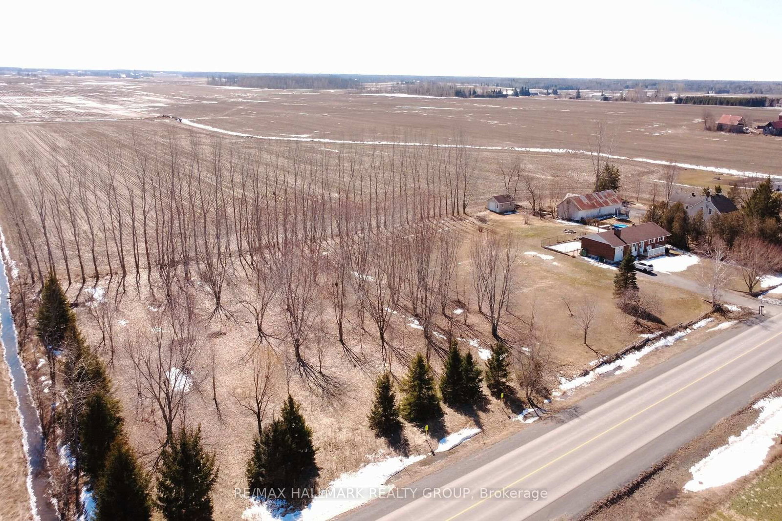 6151 Malakoff Road • Richmond, ON photo 38