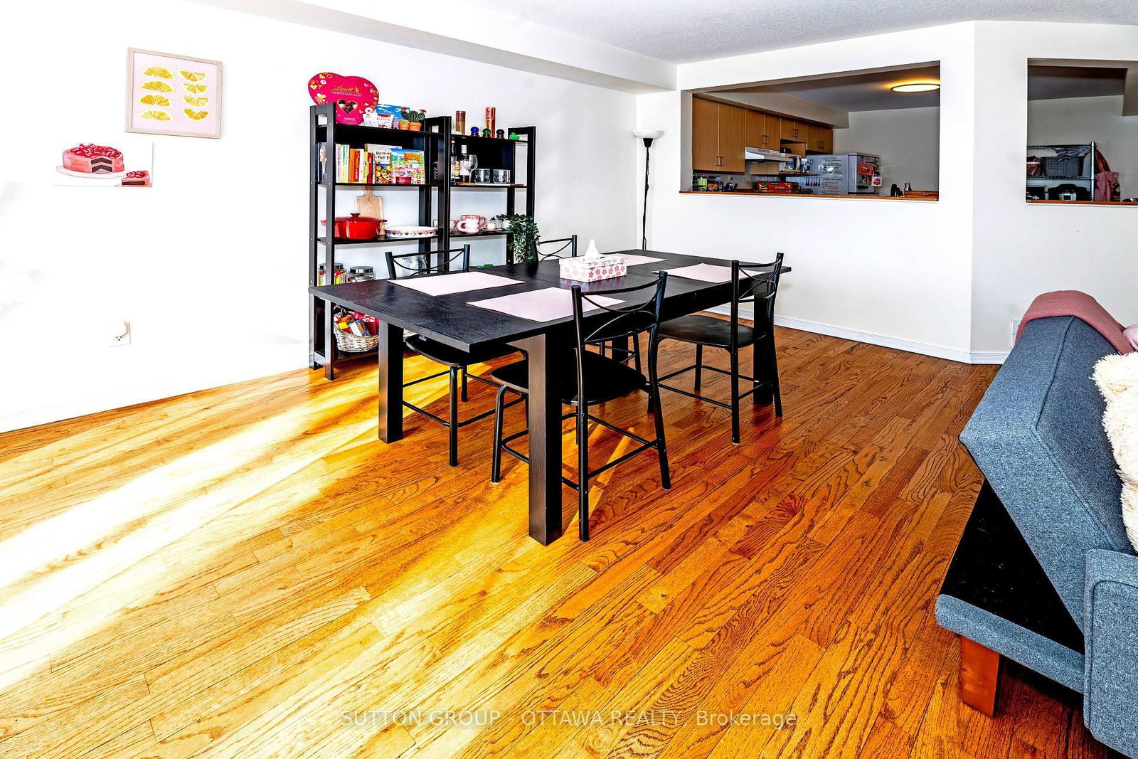 Townhouse for sale at 110 Chartley Private, Ottawa, Ontario, K1V 2J6 - Ridgemont - MLS: X12933678