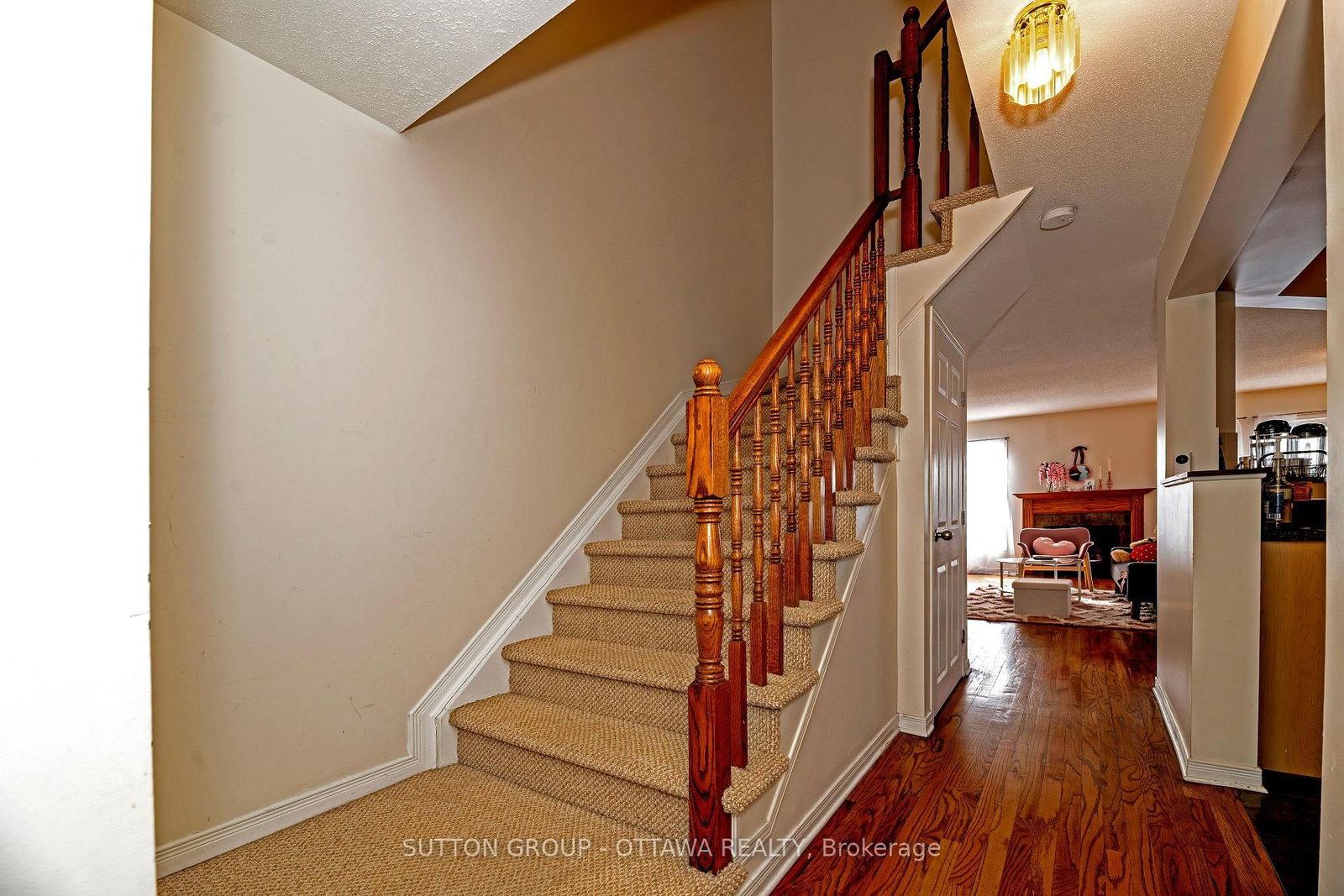 Townhouse for sale at 110 Chartley Private, Ottawa, Ontario, K1V 2J6 - Ridgemont - MLS: X12933678