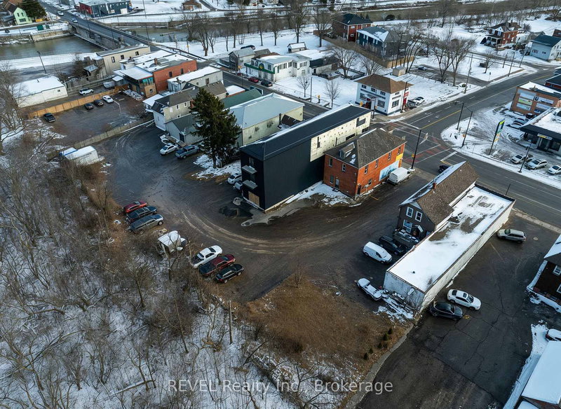 229 Main St W, Port Colborne, L3K 3V7 | Image 2