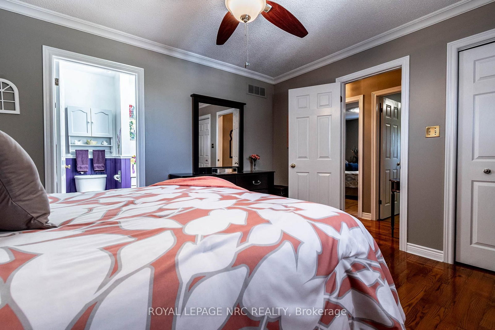 Detached House for sale at 31 Rollins Drive, Welland, Ontario, L3C 6Z8 - N. Welland - MLS: X12933808