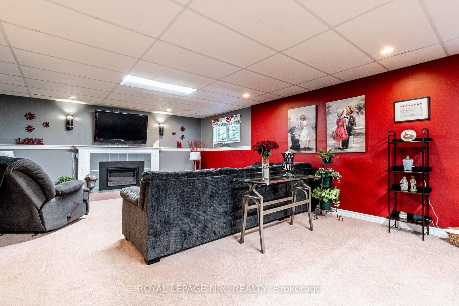 Detached House for sale at 31 Rollins Drive, Welland, Ontario, L3C 6Z8 - N. Welland - MLS: X12933808