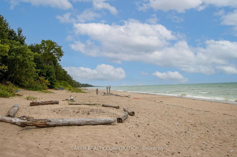 home for sale on 71247 Elizabeth Street