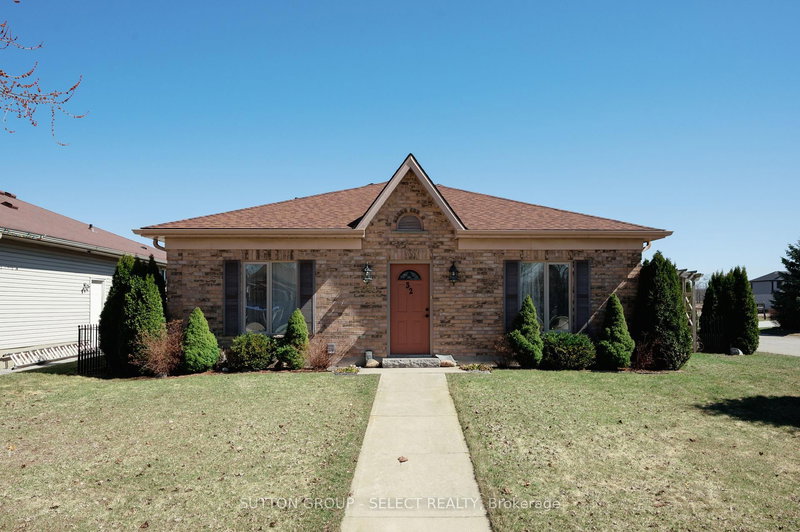 home for sale on 32 Robin Street