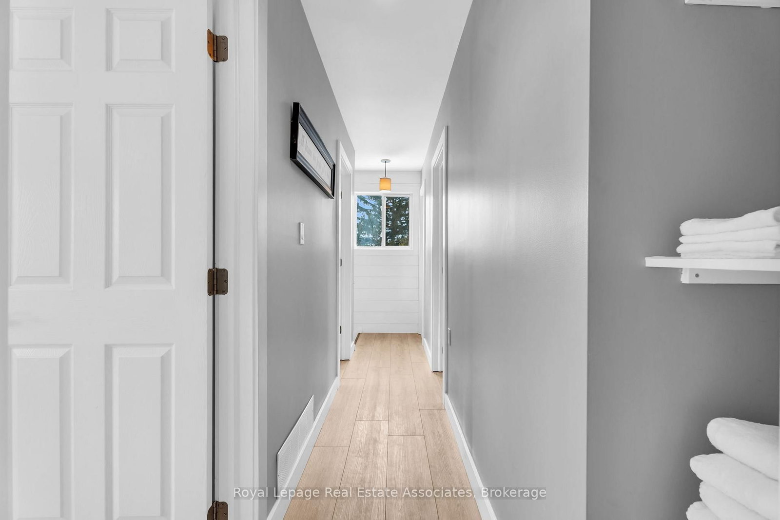 Detached House for sale at 112 Susan Street, Shelburne, Ontario, L9V 2W7 - Shelburne - MLS: X12934042