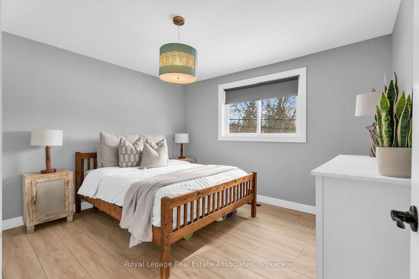 Detached House for sale at 112 Susan Street, Shelburne, Ontario, L9V 2W7 - Shelburne - MLS: X12934042