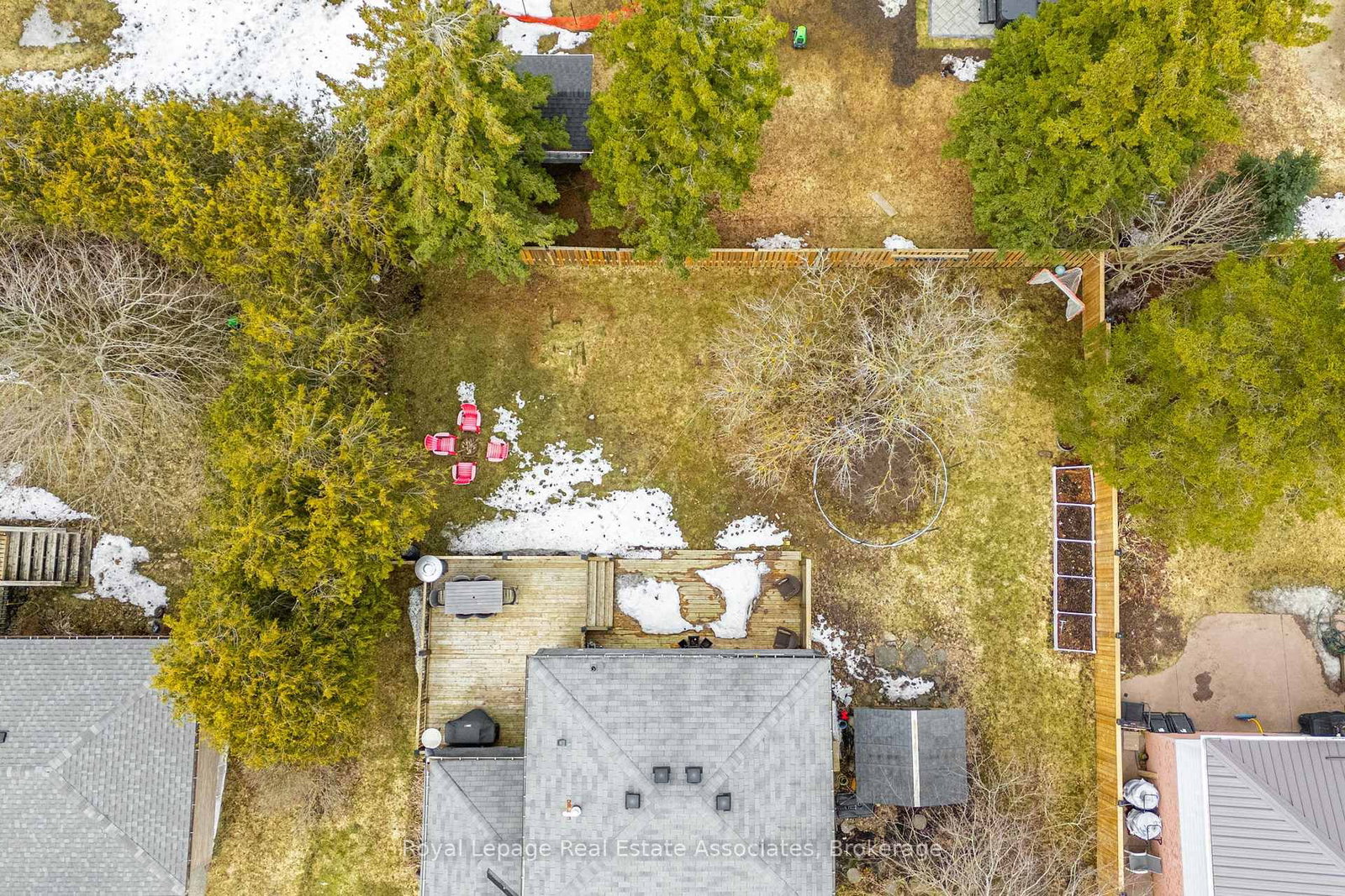 Detached House for sale at 112 Susan Street, Shelburne, Ontario, L9V 2W7 - Shelburne - MLS: X12934042