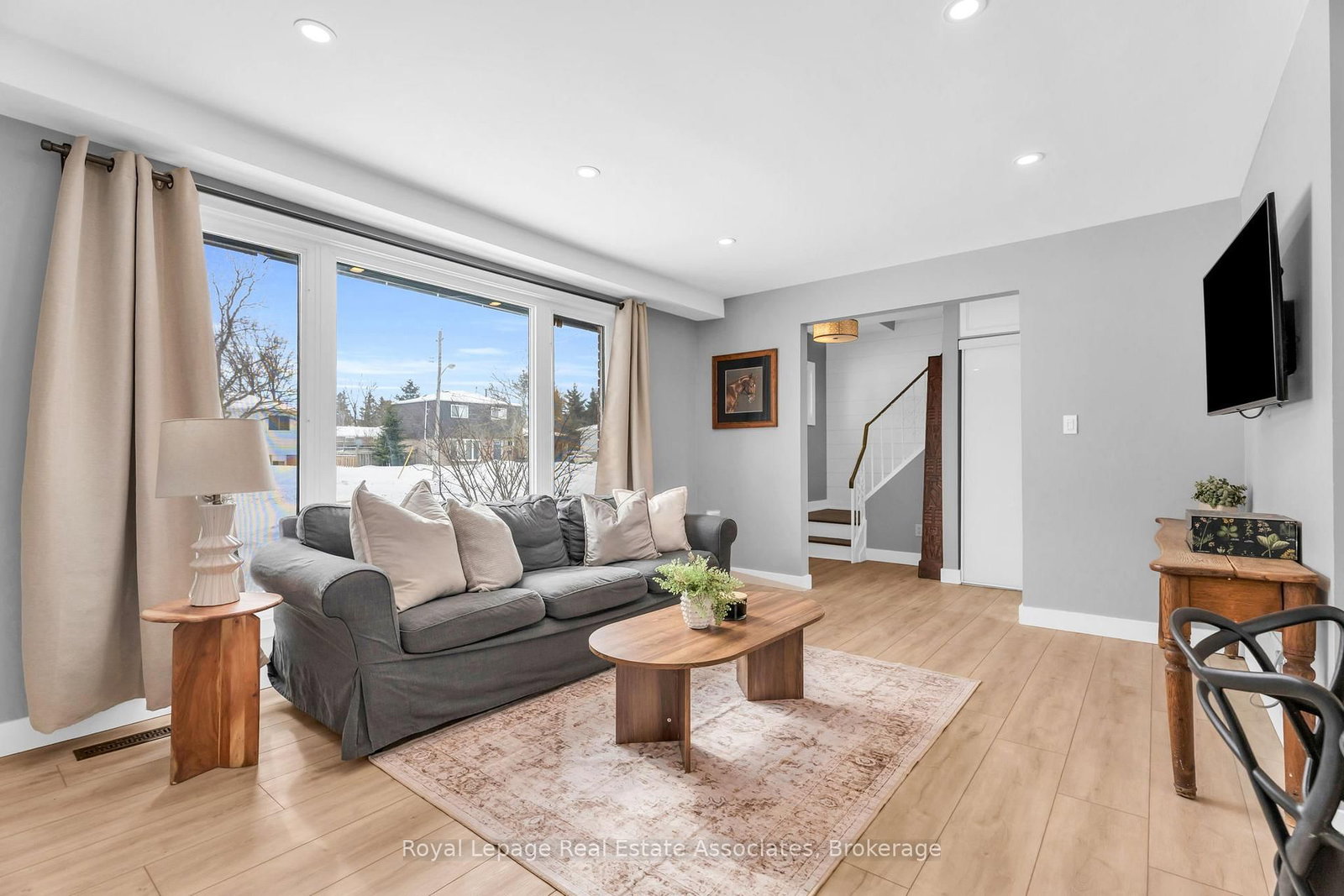 Detached House for sale at 112 Susan Street, Shelburne, Ontario, L9V 2W7 - Shelburne - MLS: X12934042