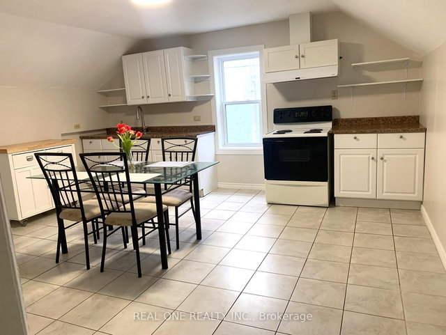 Upper - 162 Darling Street