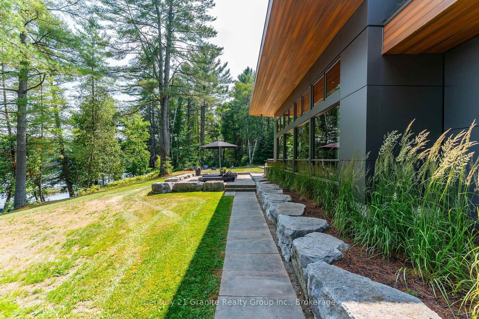 1085 Grace Road • Minden Hills, ON photo 26