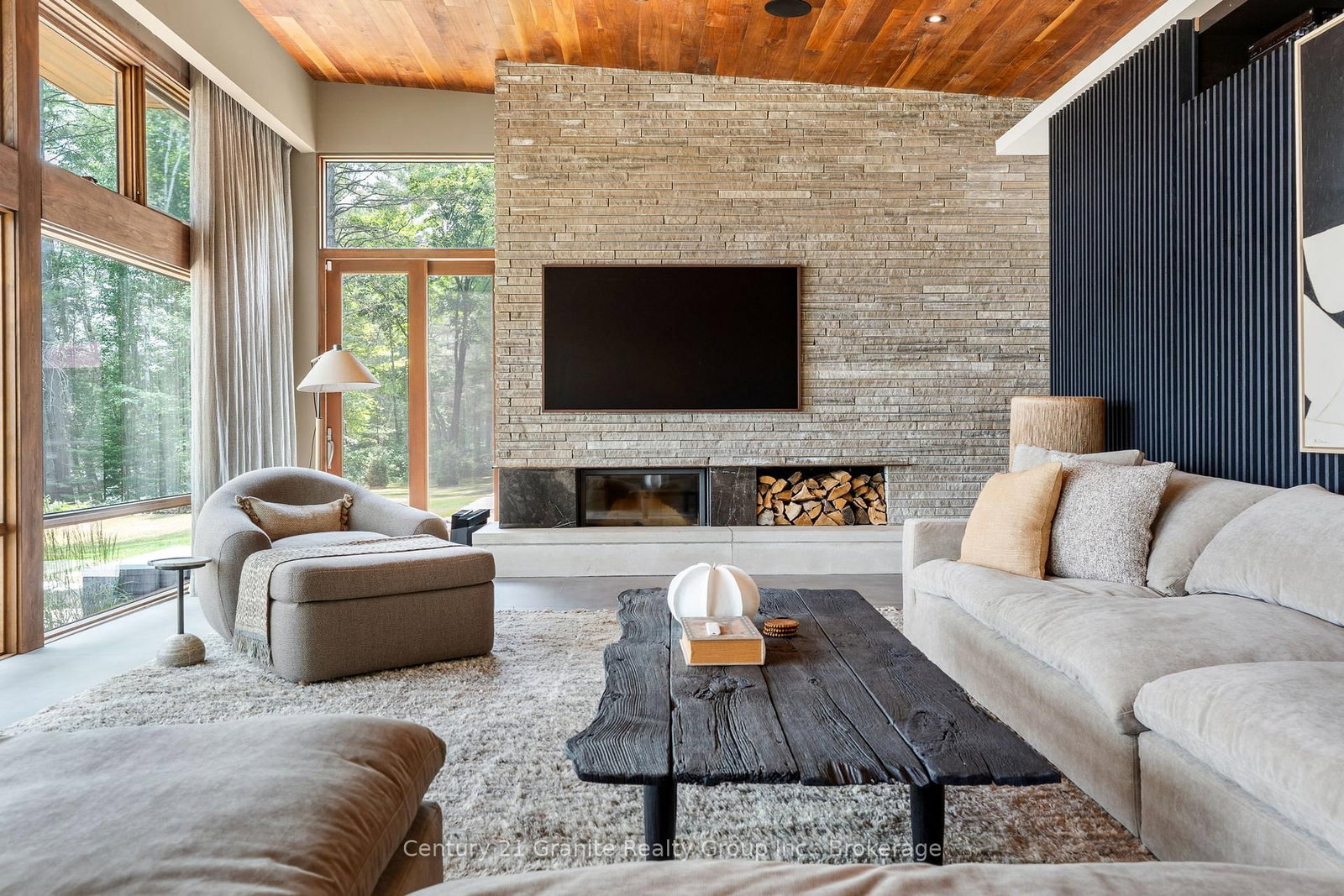 1085 Grace Road • Minden Hills, ON photo 8