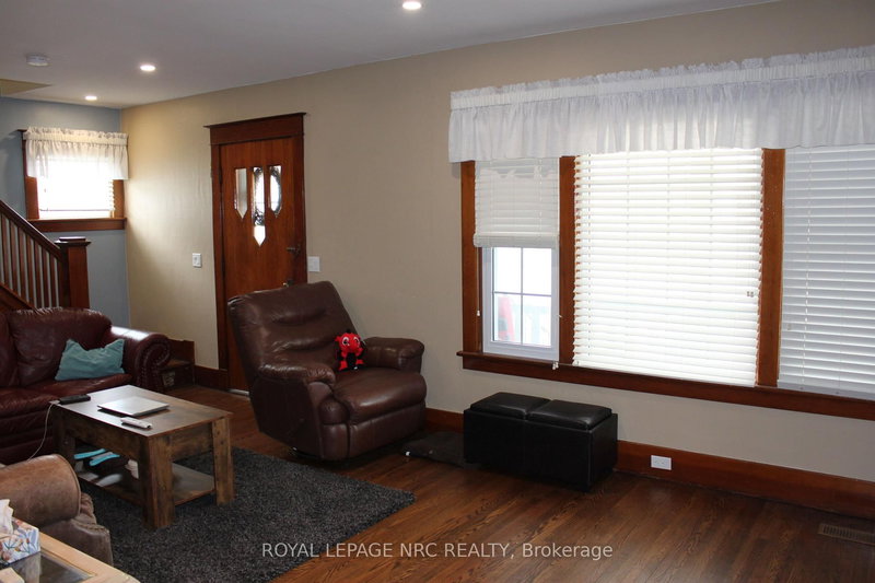 3780 Dominion Rd, Fort Erie, L0S 1N0 | Image 2