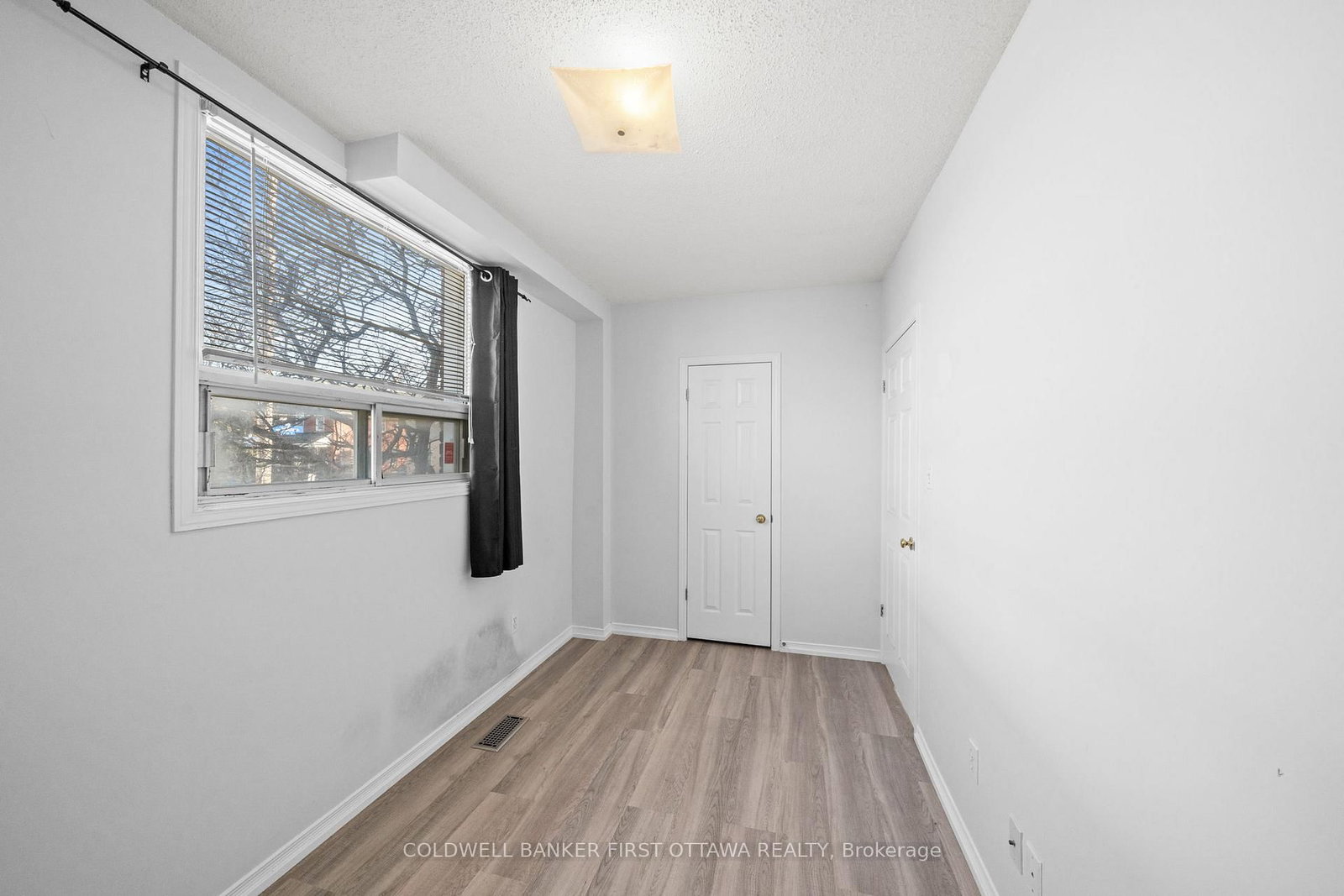 234 Rochester Street - Photo 11