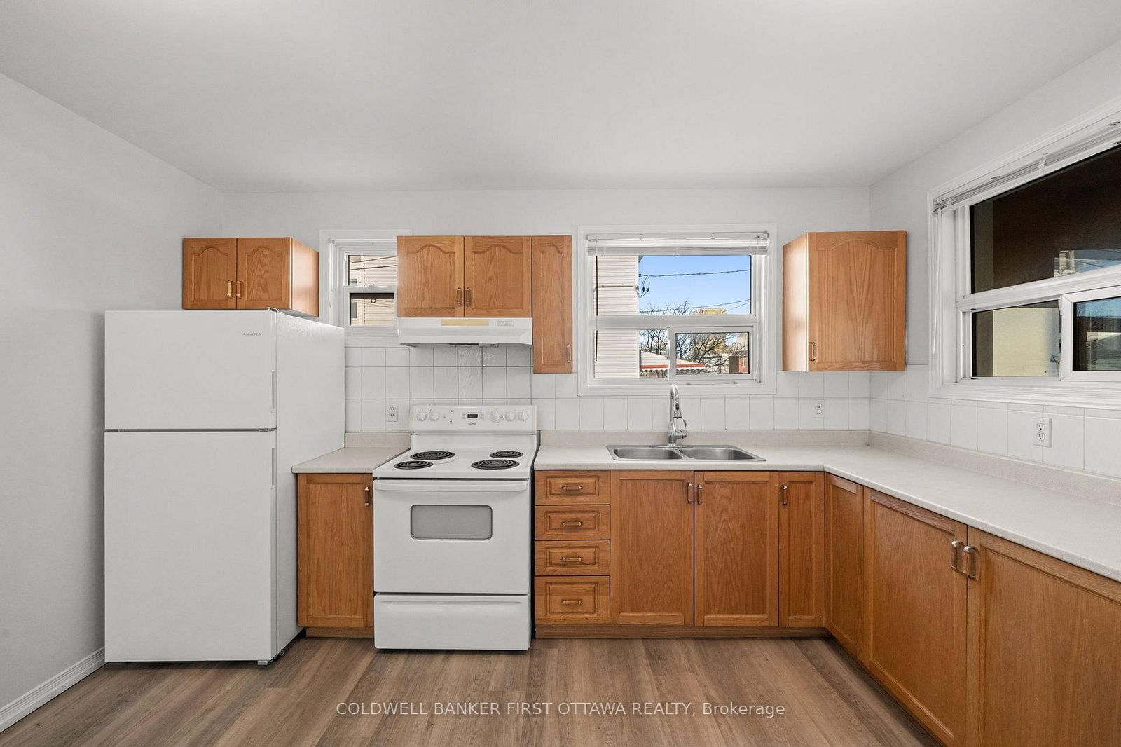 234 Rochester Street - Photo 15