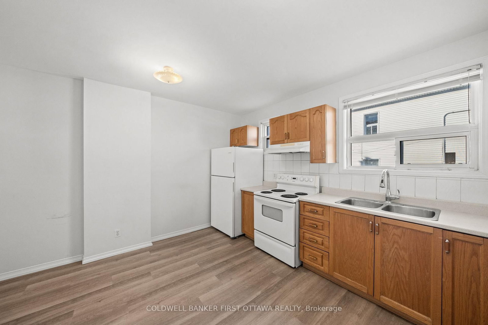 234 Rochester Street - Photo 16