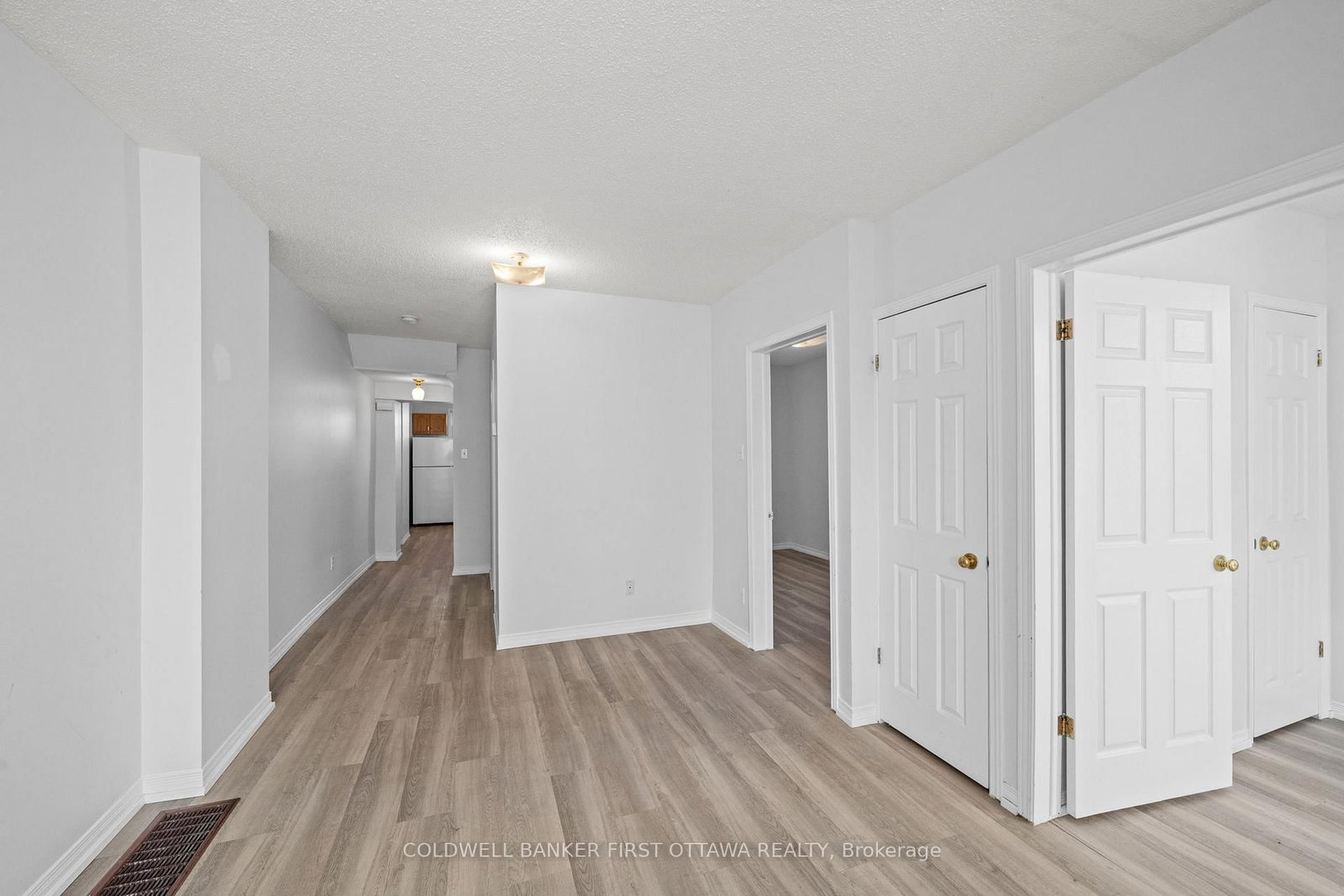 234 Rochester Street - Photo 6