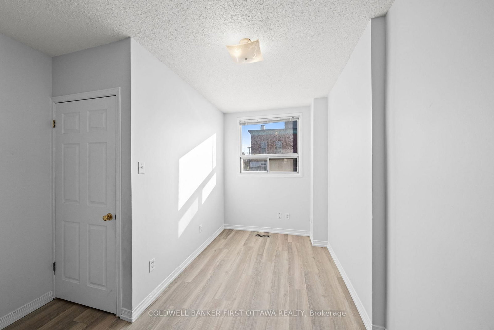 234 Rochester Street - Photo 7