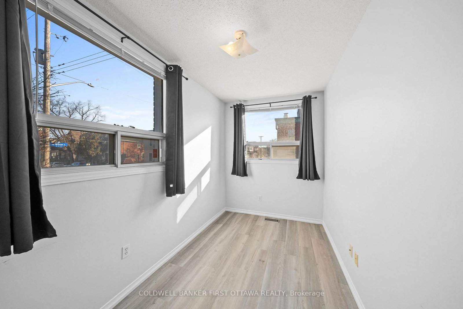 234 Rochester Street - Photo 8