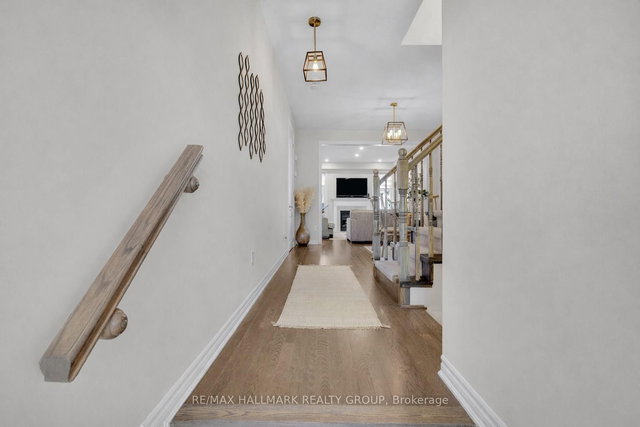 229 Meadowbreeze Drive