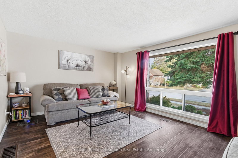 99 Emma St, Guelph, N1E 1V1 | Image 2