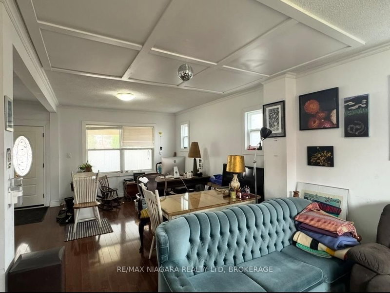 4893 Hunter St, Niagara Falls, L2G 3M8 | Image 3