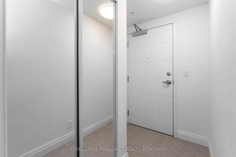 315 - 652 Princess St, Kingston, K7L 1E5 | Image 3
