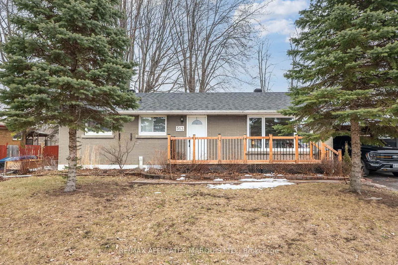 513 Joyce St, Cornwall, K6J 1Y1 | Image 2