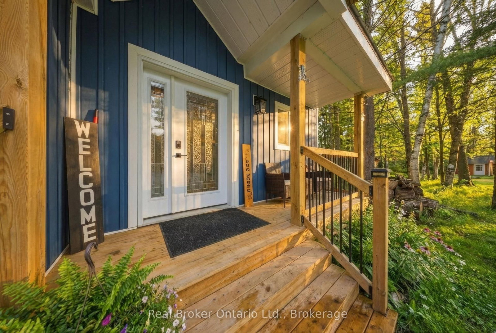 Listing Image 6