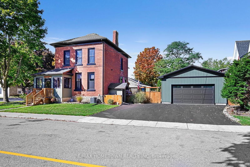 home for sale on 198 James Street W