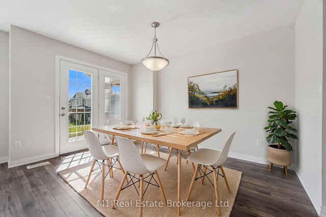 13 Meadowridge Street